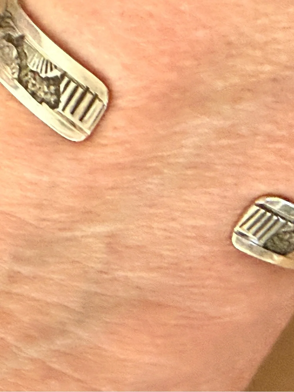 Native American signed Navajo Elaine Becenti Story Teller cuff Sterling Silver